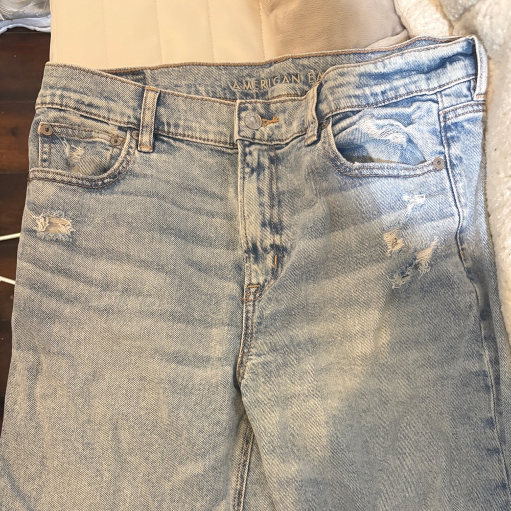 American Eagle Stretch Super High-Waisted Ripped Ankle Straight Jean
